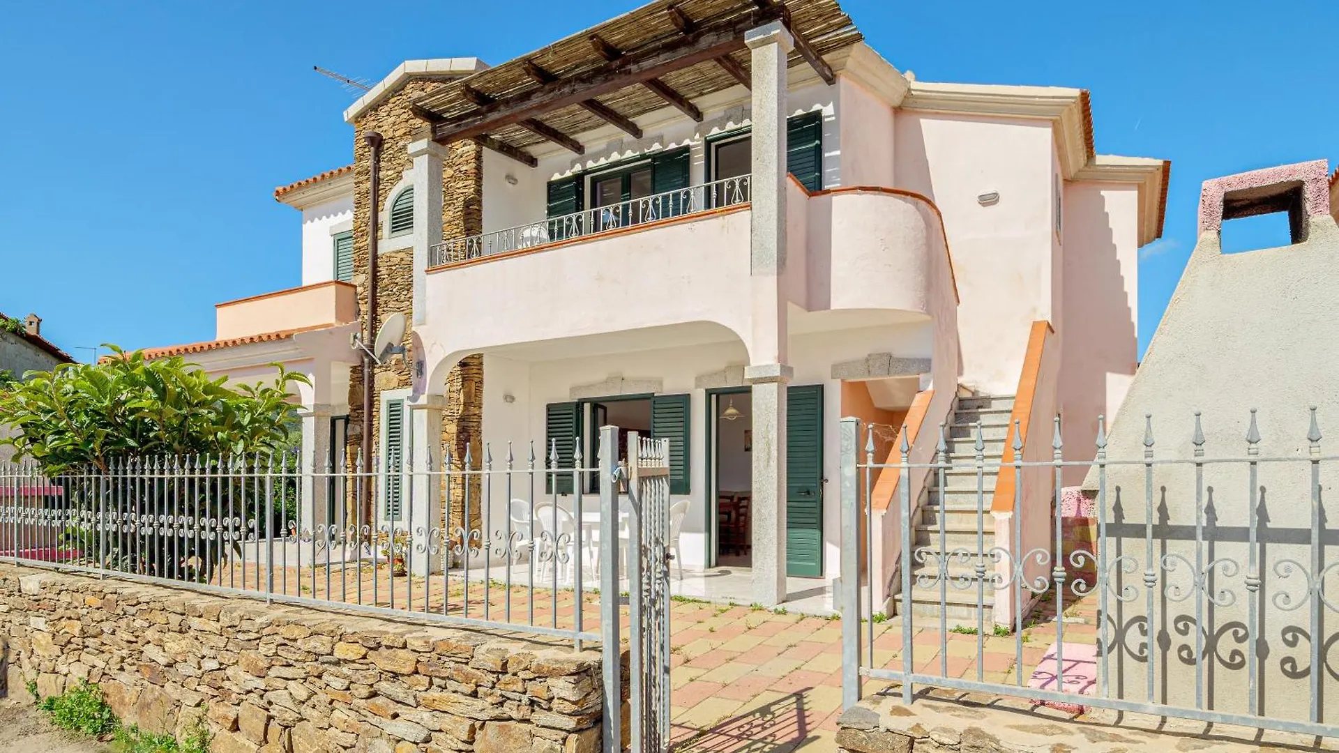 Limpiddu Villa Italien